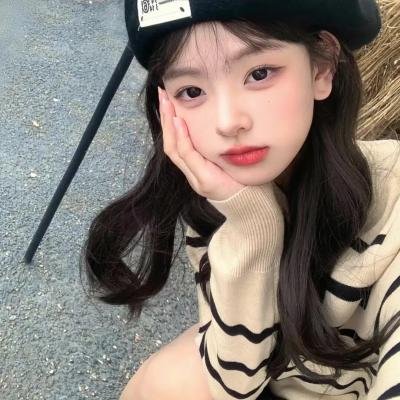 女机械人